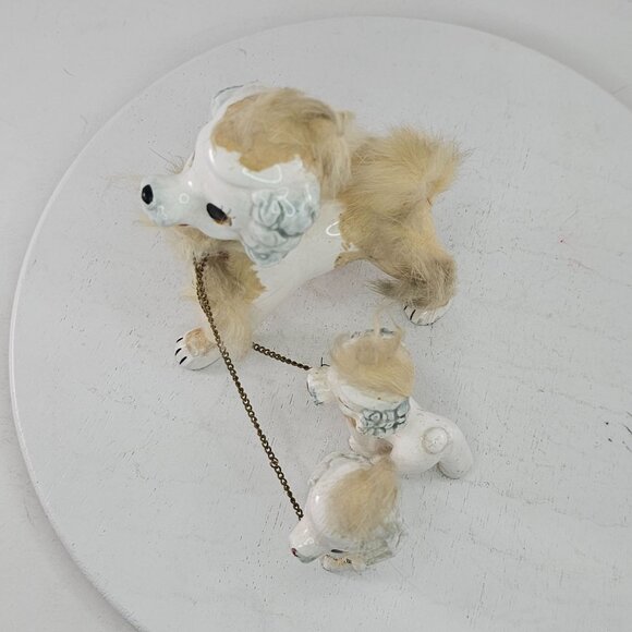 Vintage Ceramic Poodle Family Figurines Chain Fur Accents Japan - Picture 8 of 8